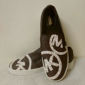 MICHAEL KORS Keaton Logo Coated Canvas Slip-on Sneaker Women's Size 6M